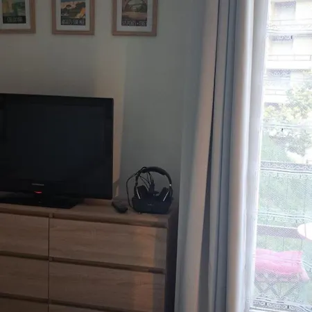 Apartment 50m Des Cures Sophie Renove Wifi Parking Balcon
