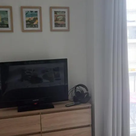 Agreable Et Frais Au Nord Joli Sophie Renove Wifi Parking Balcon Apartment